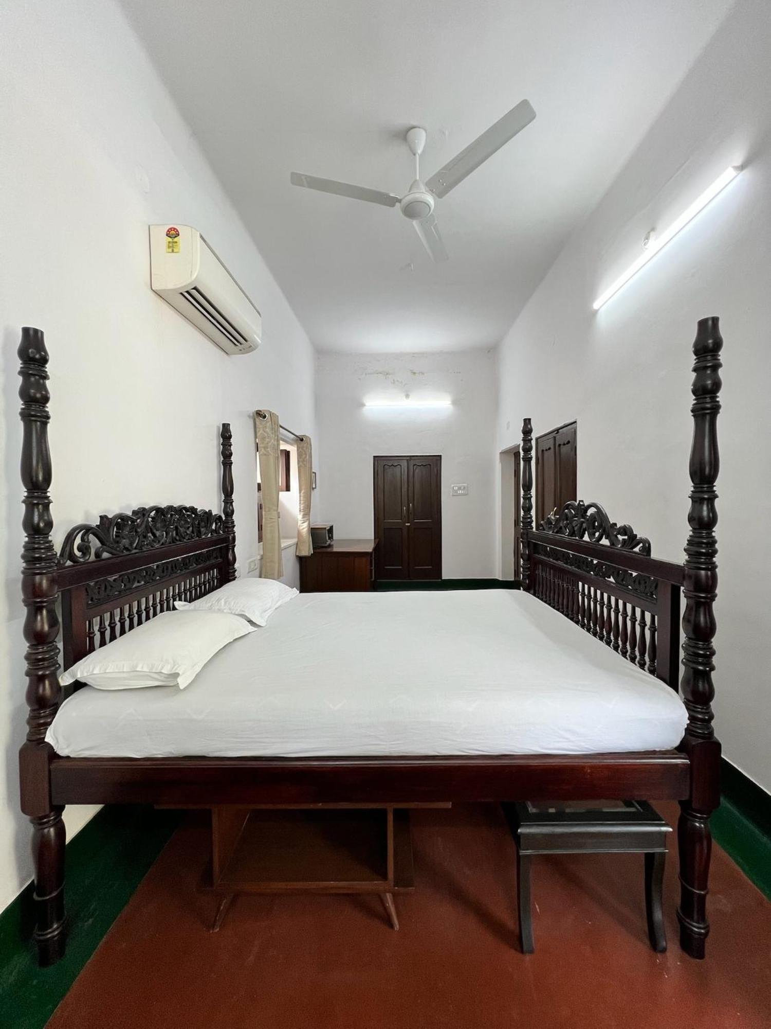 Laxmi Nivas 1949 Bed & Breakfast Secunderabad Luaran gambar